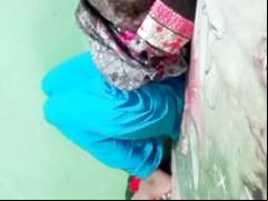 Indian girl masturbating on live